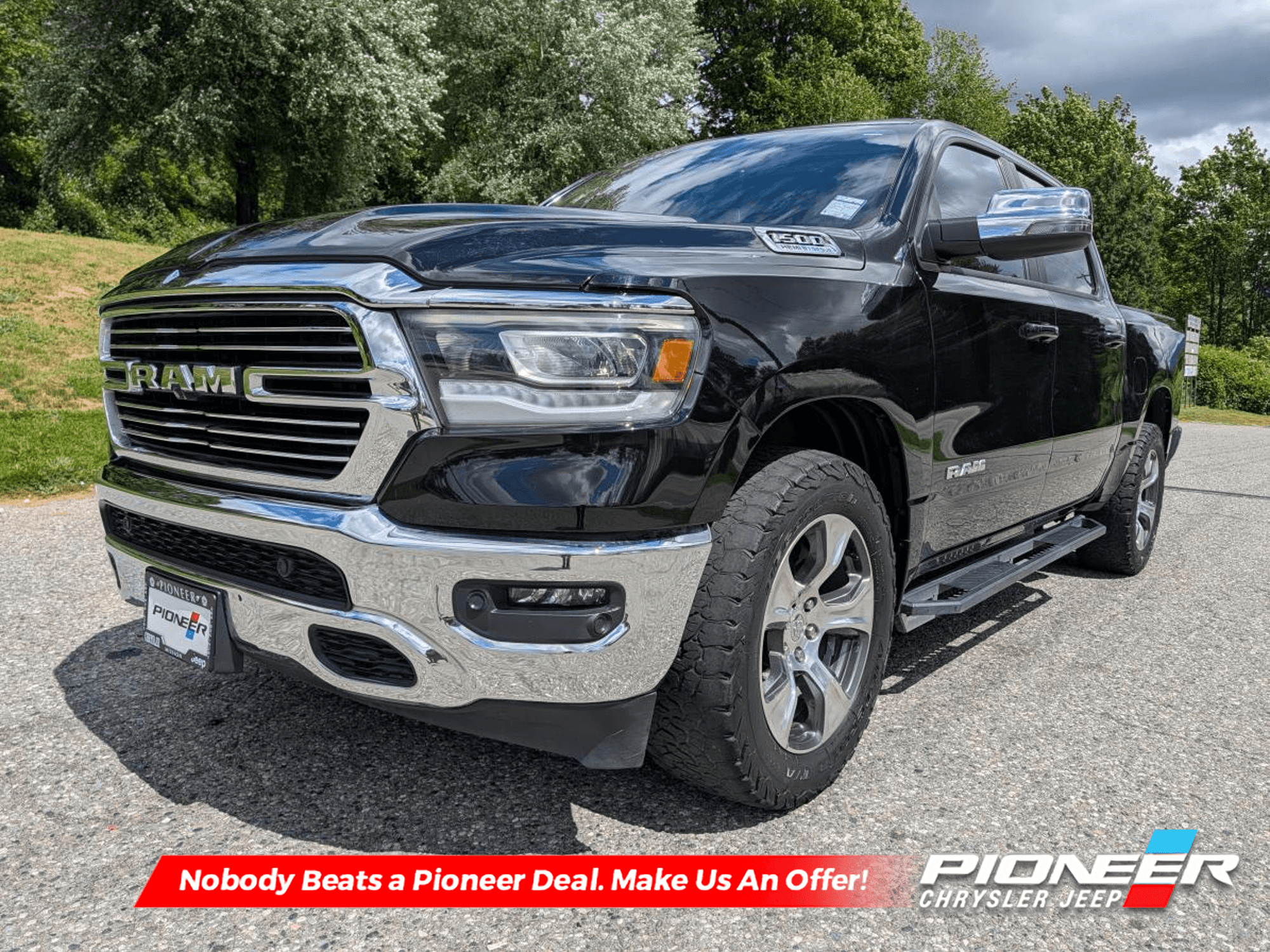 2023 Ram 1500 Laramie - Sunroof - Leather Seats