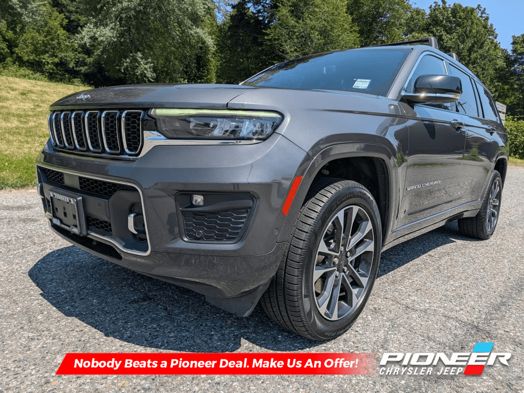 2022 Jeep Grand Cherokee L Overland - Sunroof - $317 B/W