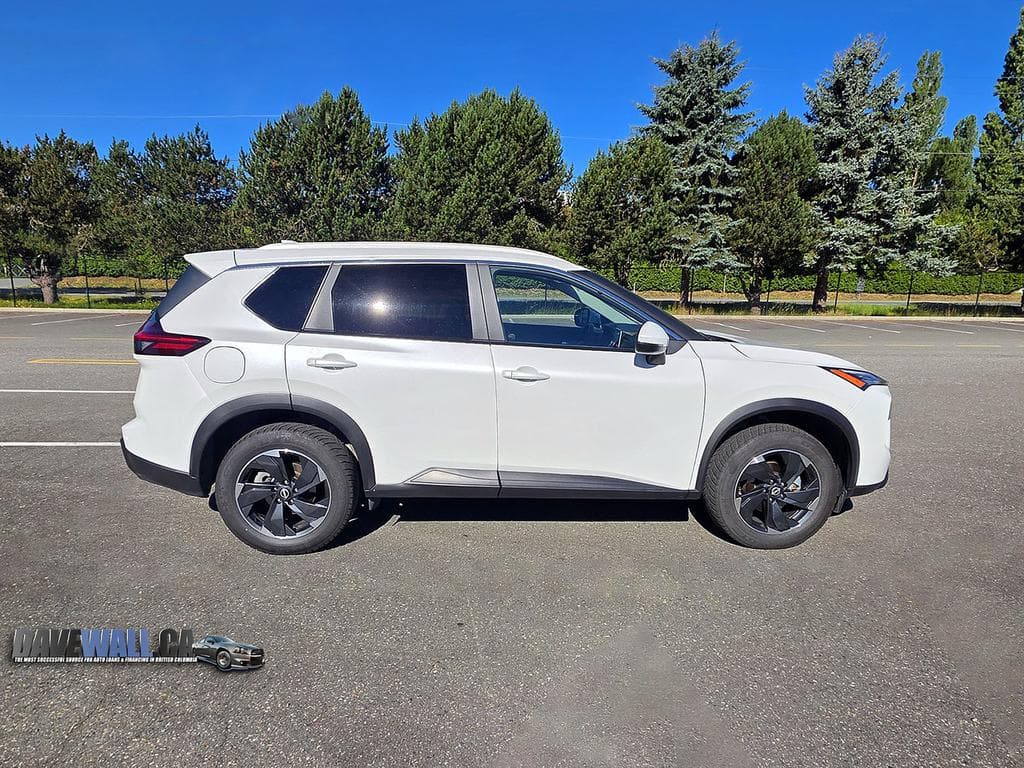 2025 Nissan Rogue SV Moonroof - Moonroof - Power Liftgate