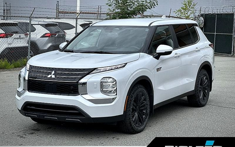 2025 Mitsubishi Outlander