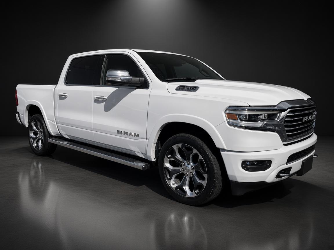 2022 RAM 1500 Limited Longhorn 4x4 Crew Cab 5'7" Box
