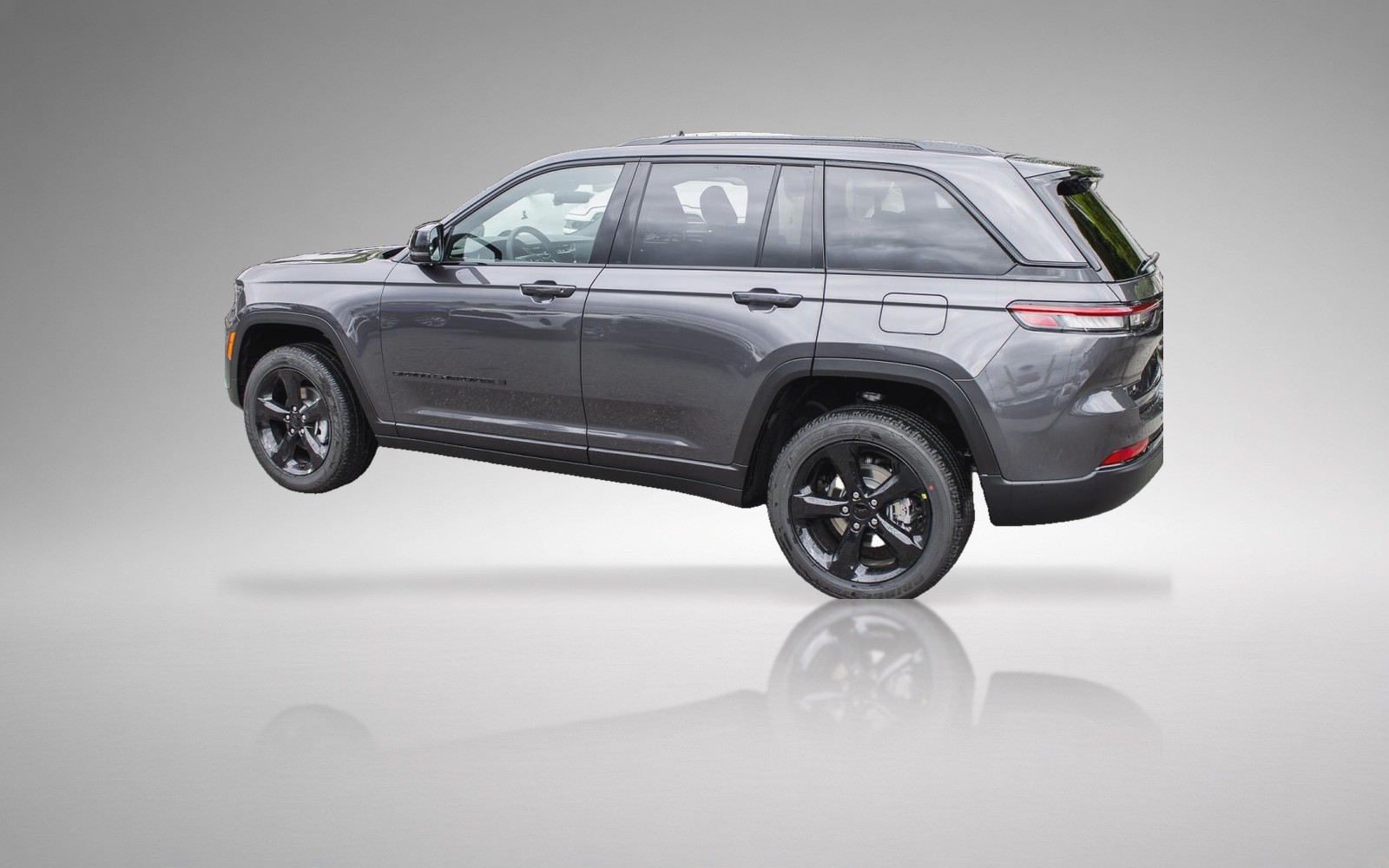 2025 Jeep Grand Cherokee Altitude Sunroof