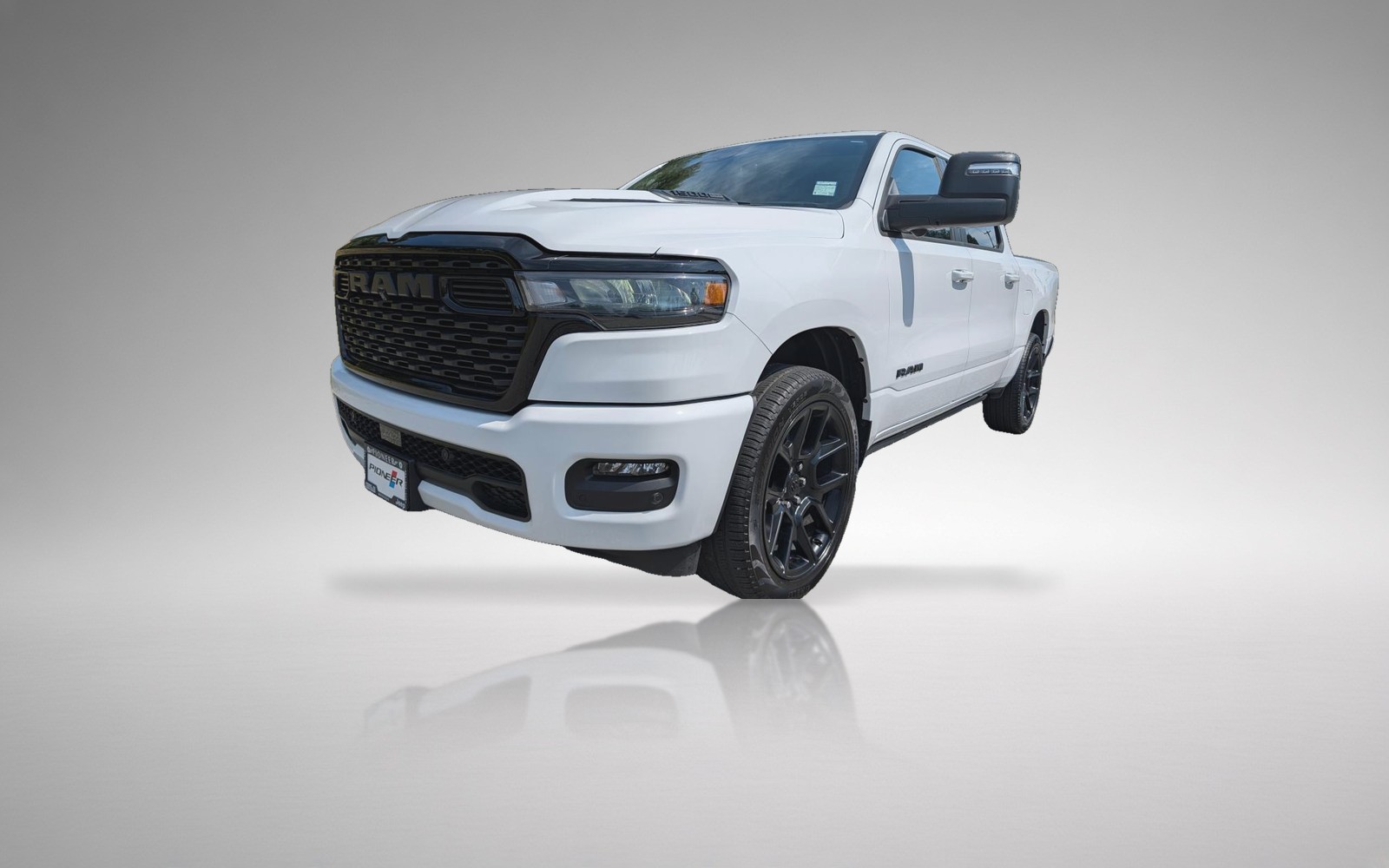 2025 RAM 1500 Sport 14.4" Screen