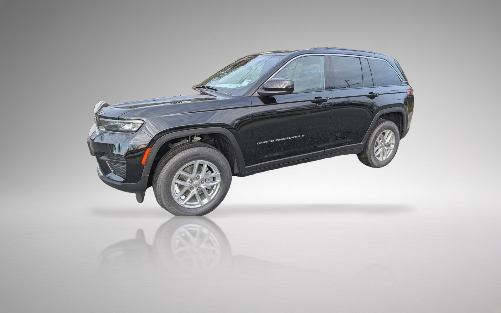 2025 Jeep Grand Cherokee Laredo Adapt Cruise