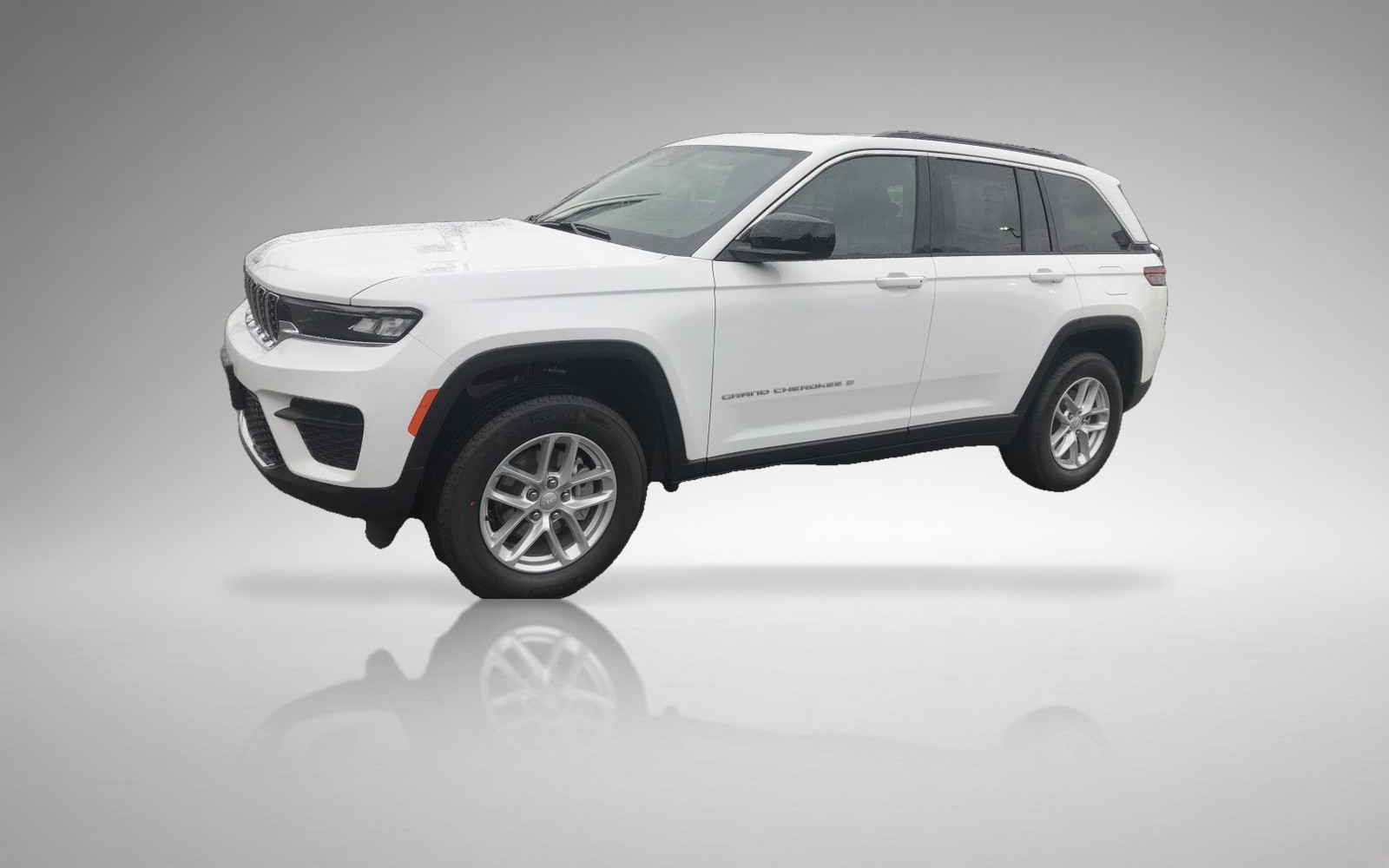 2025 Jeep Grand Cherokee Laredo Adapt Cruise