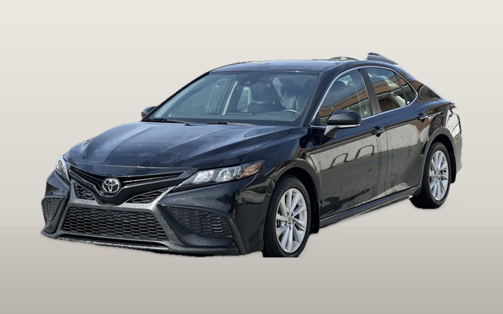 2024 Toyota Camry SE — photo 1