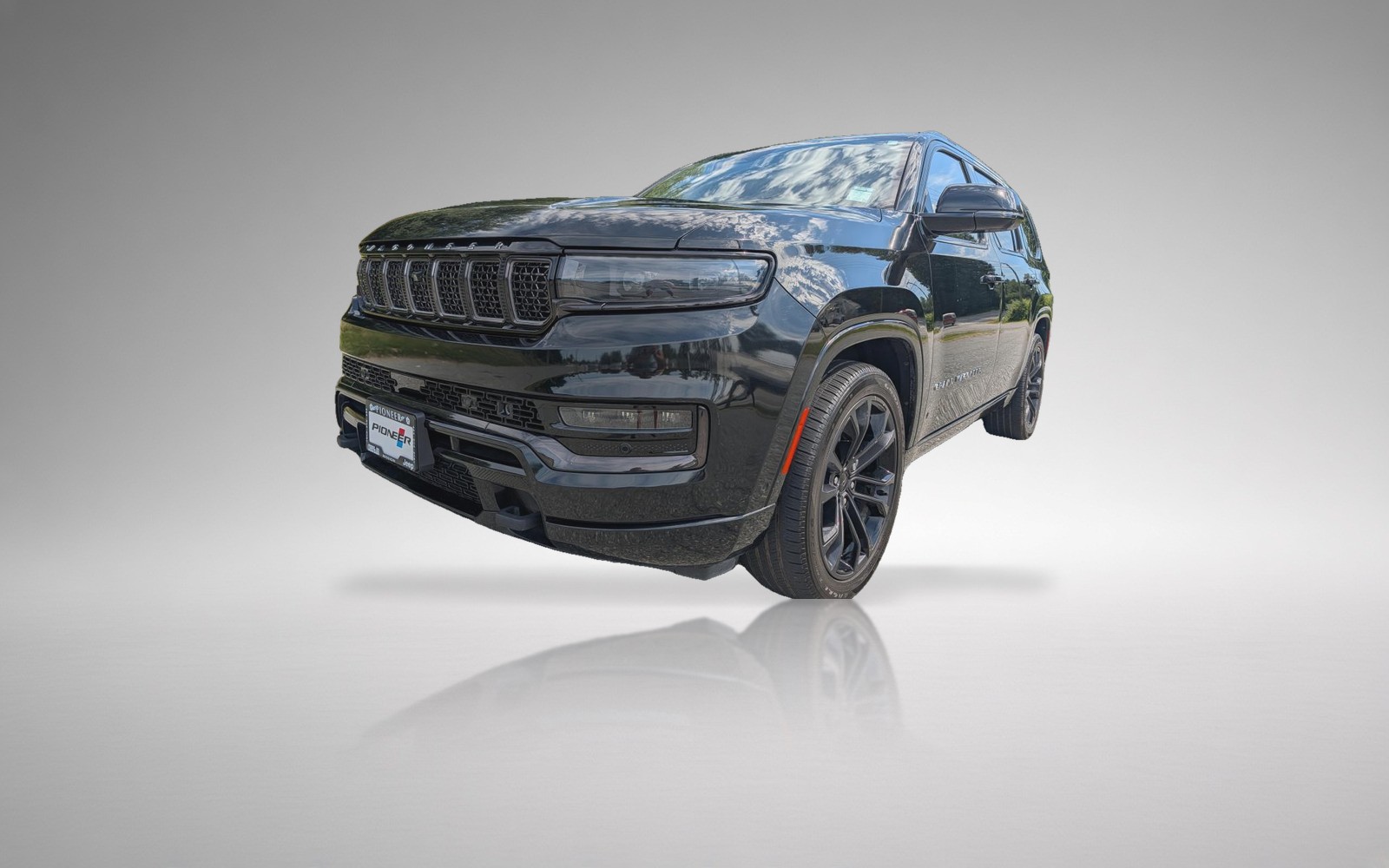2022 Jeep Grand Wagoneer