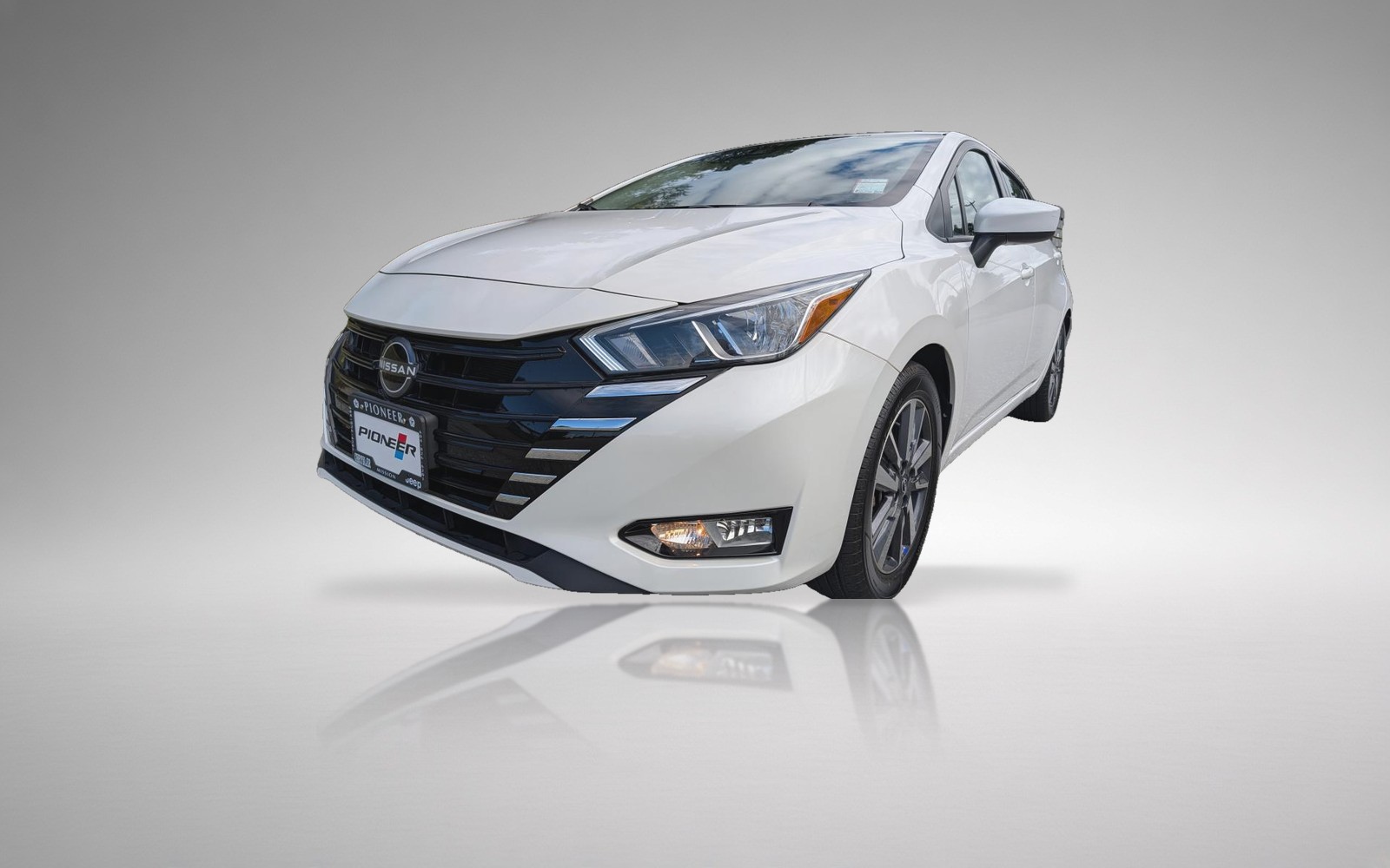 2024 Nissan Versa Sv - Heated Seats