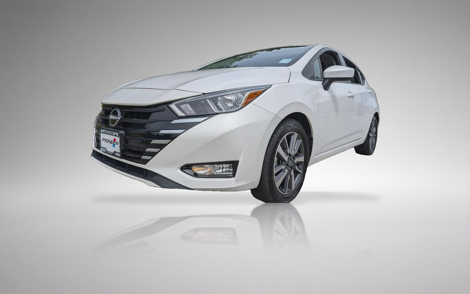 2024 Nissan Versa Sv Keyless | Push