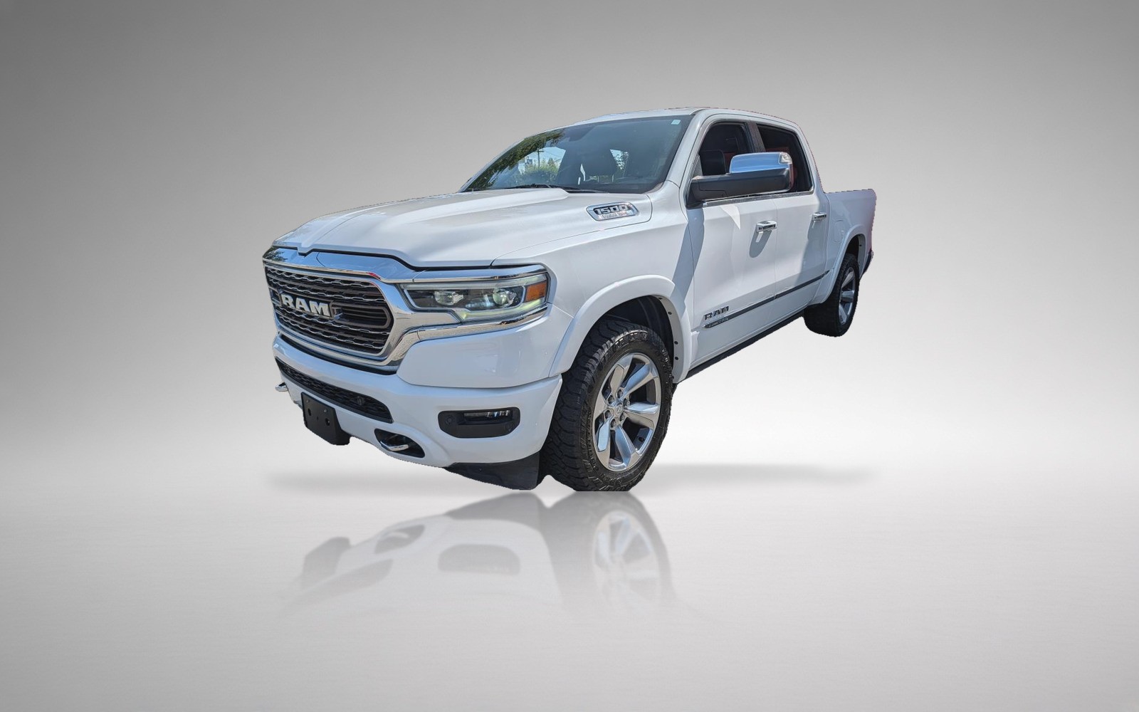 2019 RAM 1500 Limited 4x4 Crew Cab 5'7" Box